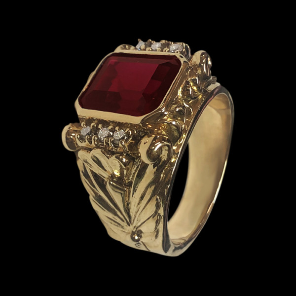 14k gold men's ring with red stone