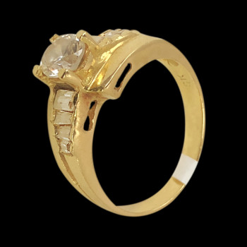 18k Yellow Gold Solitaire Ring