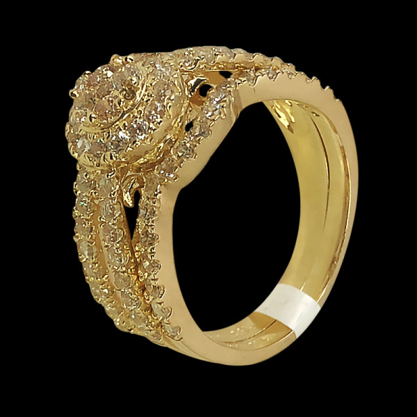 10k Yellow Gold and Cubic Zirconia Wedding Ring